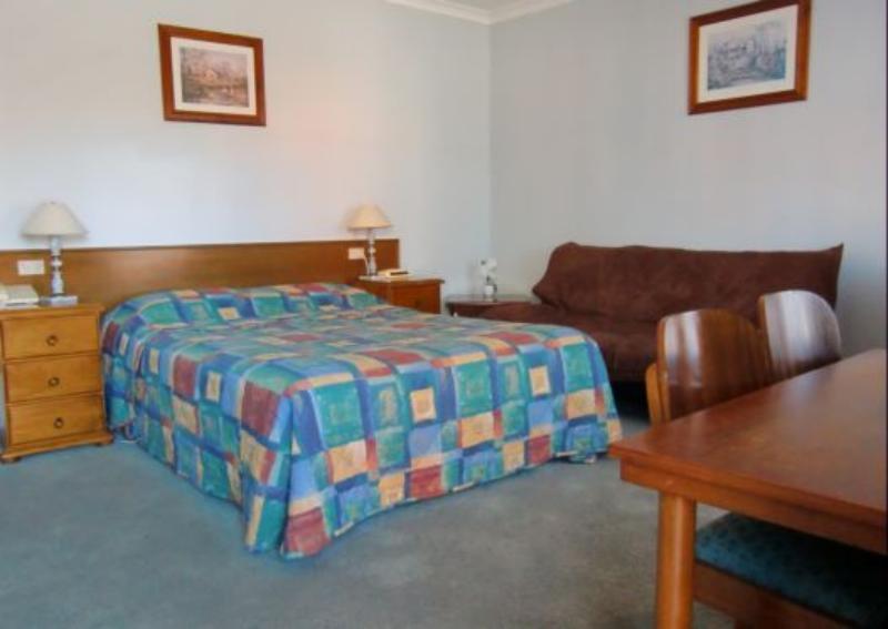 Castle Motel Bairnsdale Room photo